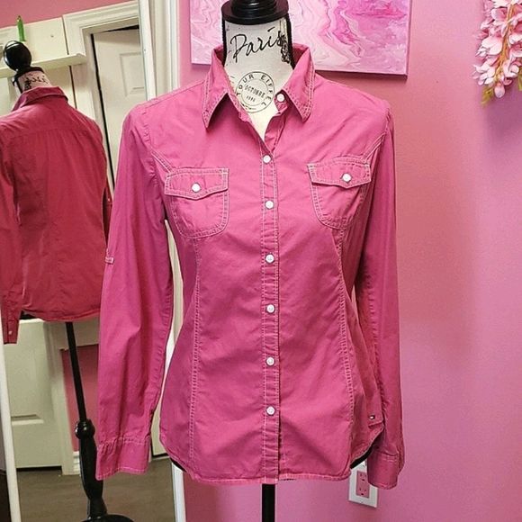 Tommy 💟 Hilfiger Pink Button Shirt Blouse Top - Picture 1 of 12